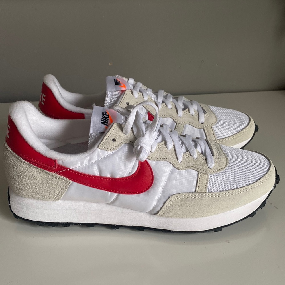 NEW!! Nike Challenger OG White/Red Men's 8.5